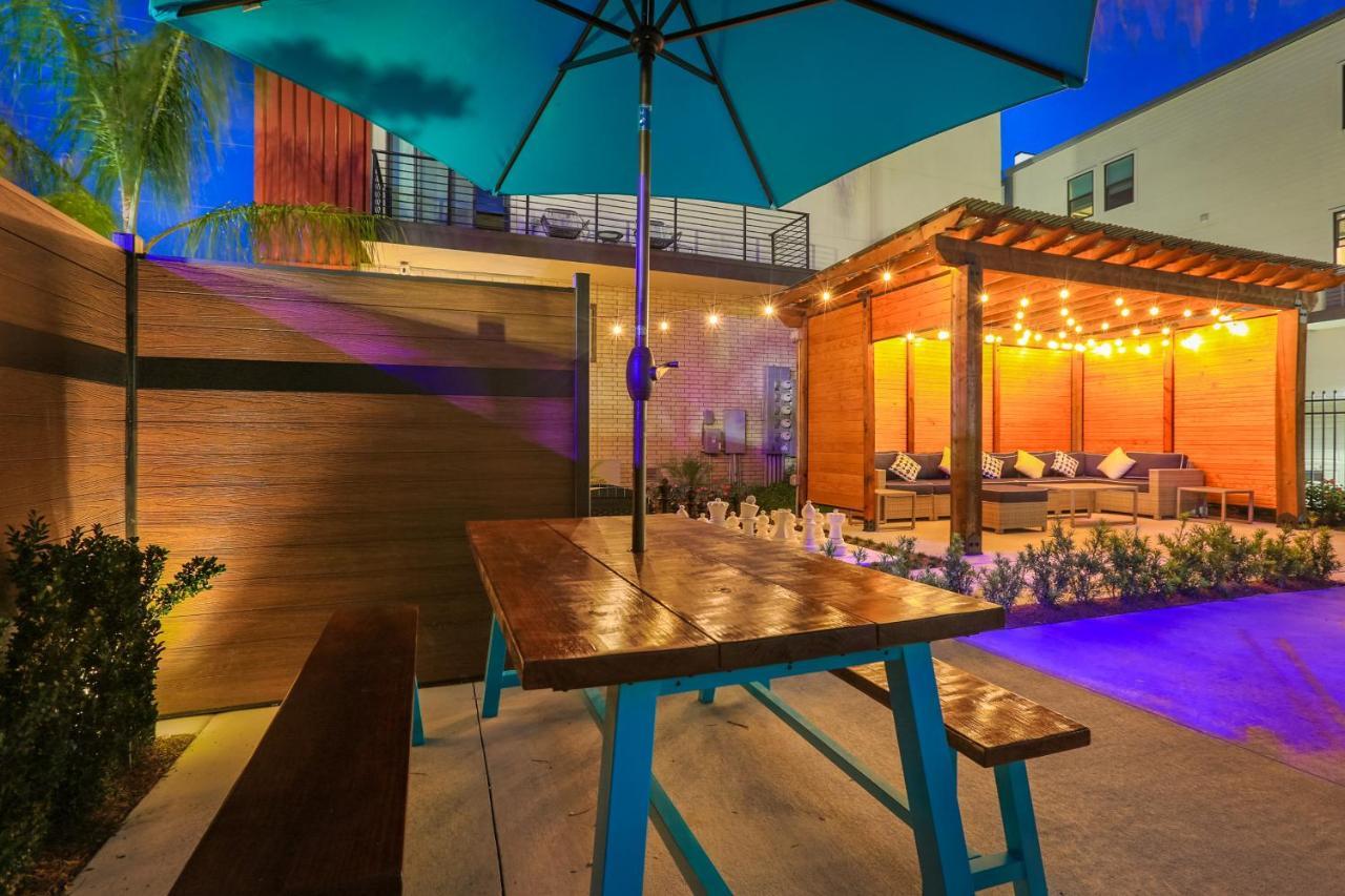 Modern 4Br Townhouse In Bienville Villas นิวออร์ลีนส์ ภายนอก รูปภาพ